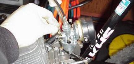 Bicycle motor carburetor tuning